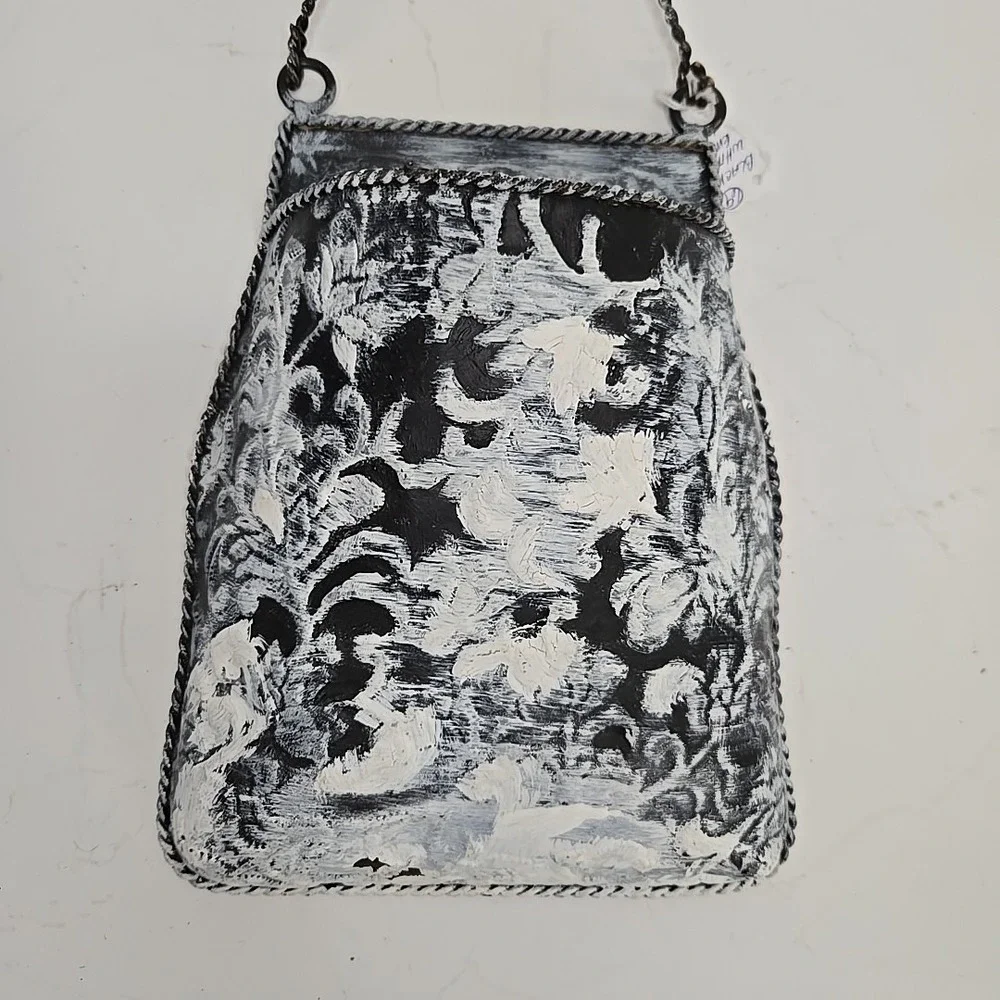 Vintage Style Metal Wall Pocket‎